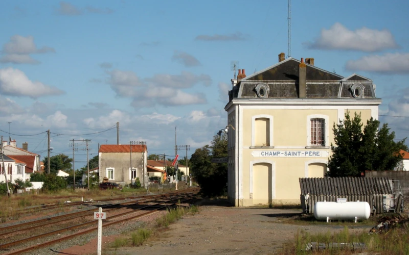 Le Champ-Saint-Père