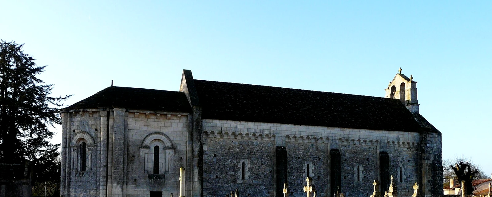 Vue de Saint-Pierre-d'Exideuil, Vienne