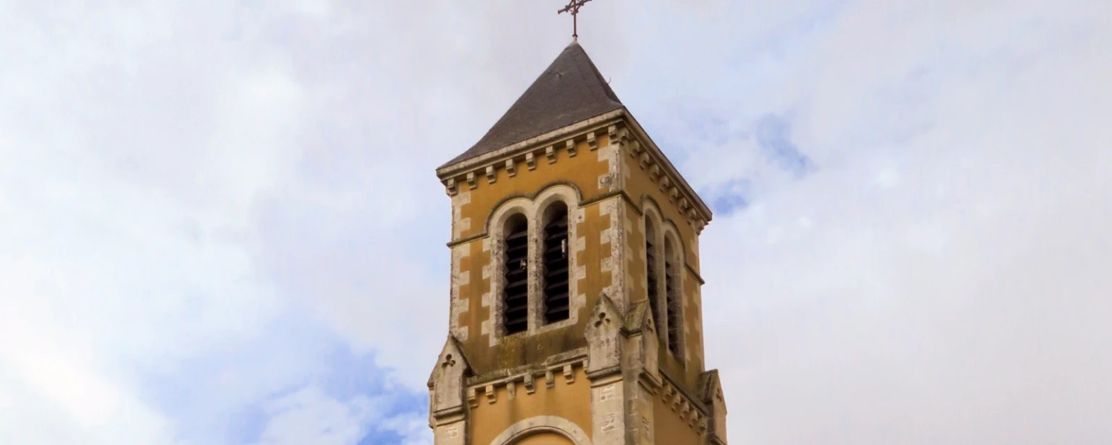 Vue de Saint-Secondin, Vienne