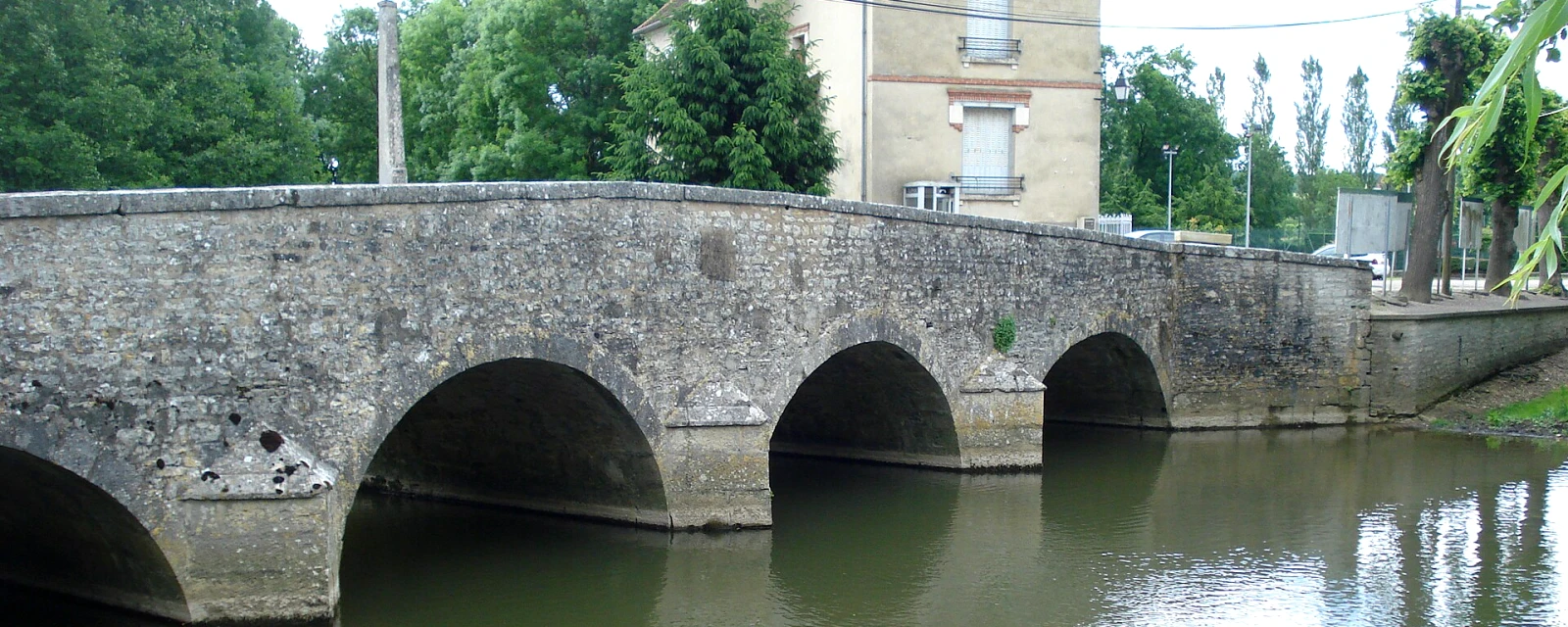 Vue de Annay-sur-Serein, Yonne