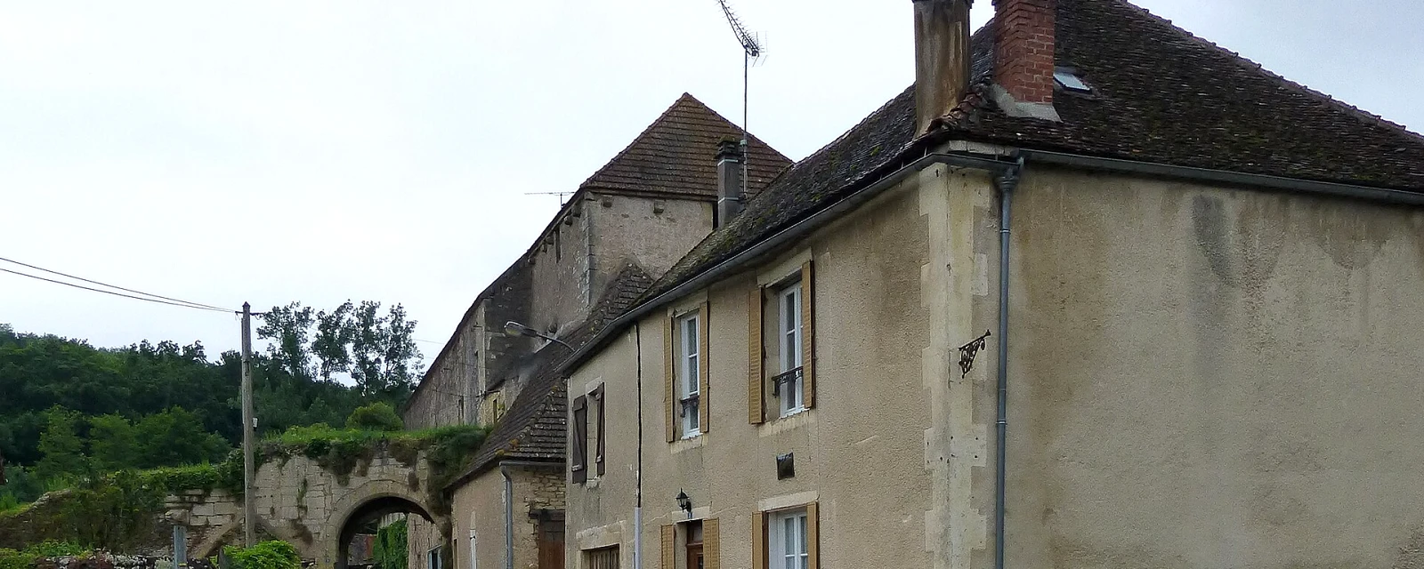 Vue de L'Isle-sur-Serein, Yonne