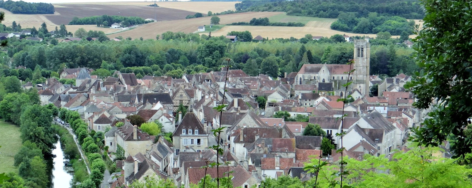 Vue de Noyers, Yonne