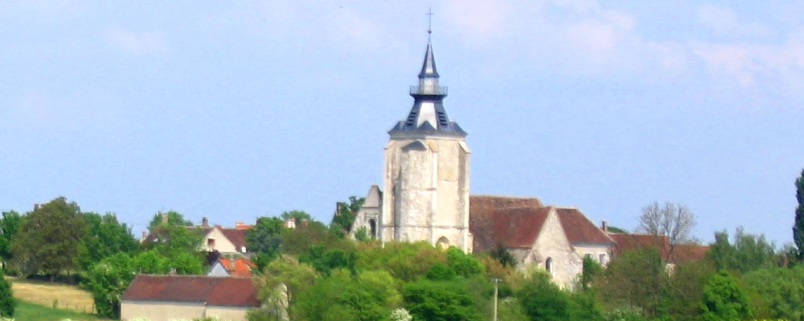 Vue de Poilly-sur-Tholon, Yonne
