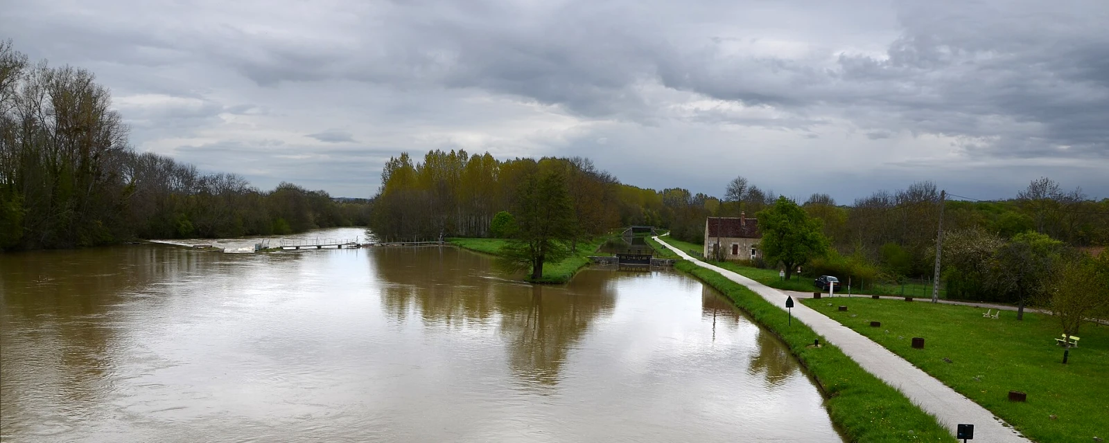 Vue de Prégilbert, Yonne